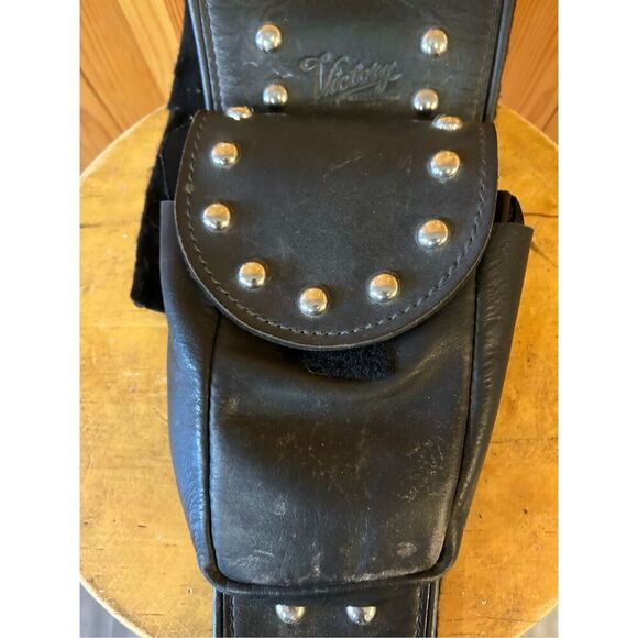Victory Motorcycle USA Gas Fuel Tank Bag Leather Rivets Saddle Bag Storage Bag ( - Picture 2 of 8
